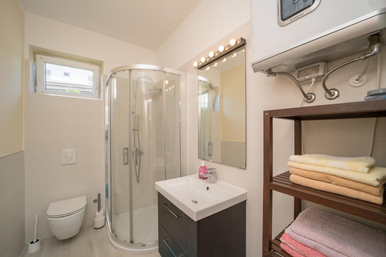 אומאג Oliveum Apartments מראה חיצוני תמונה